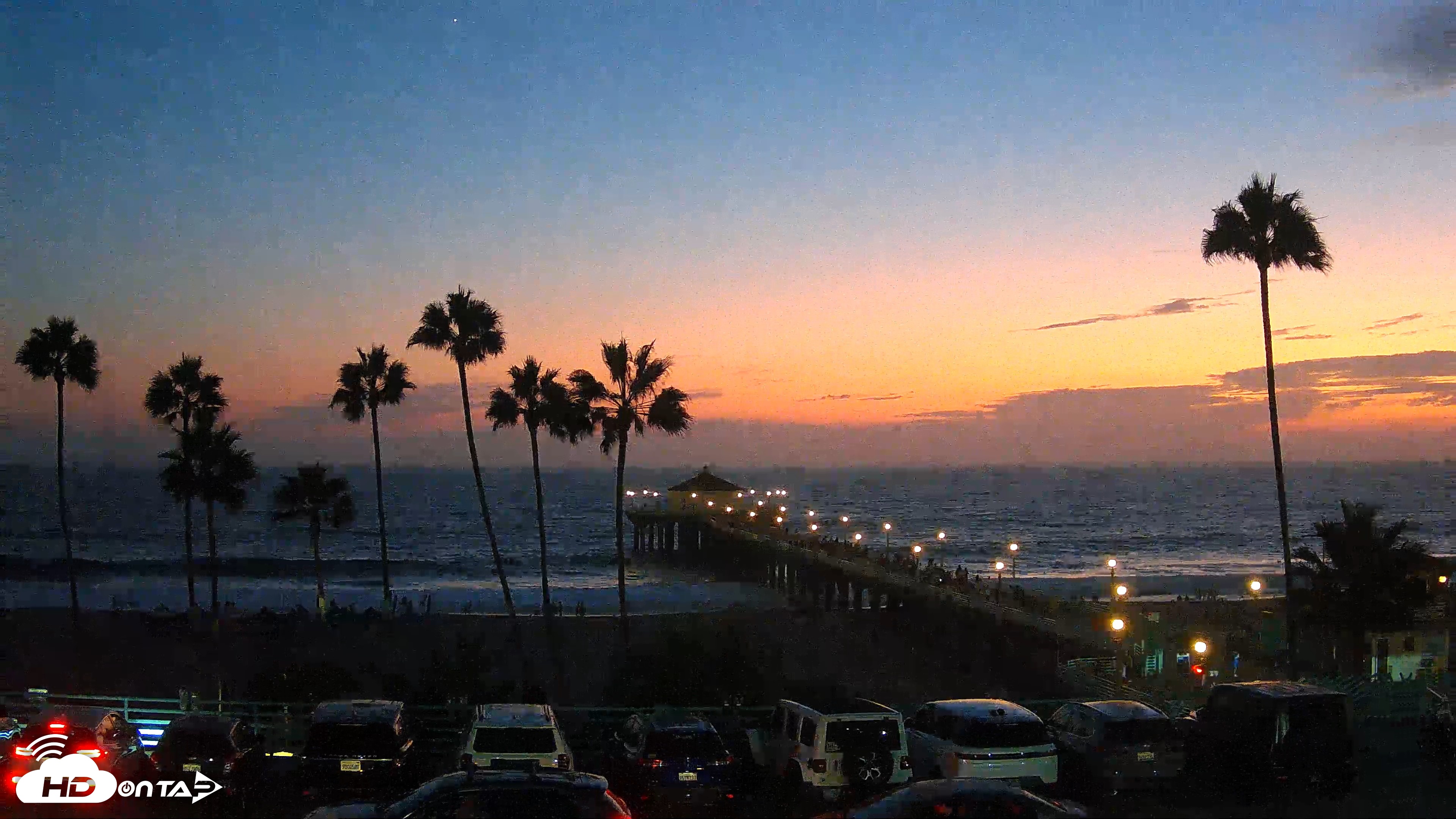 Snapshot of Manhattan Beach Pier Ultra HD Live Webcam taken Aug 29, 2026, 7:51pm PDT