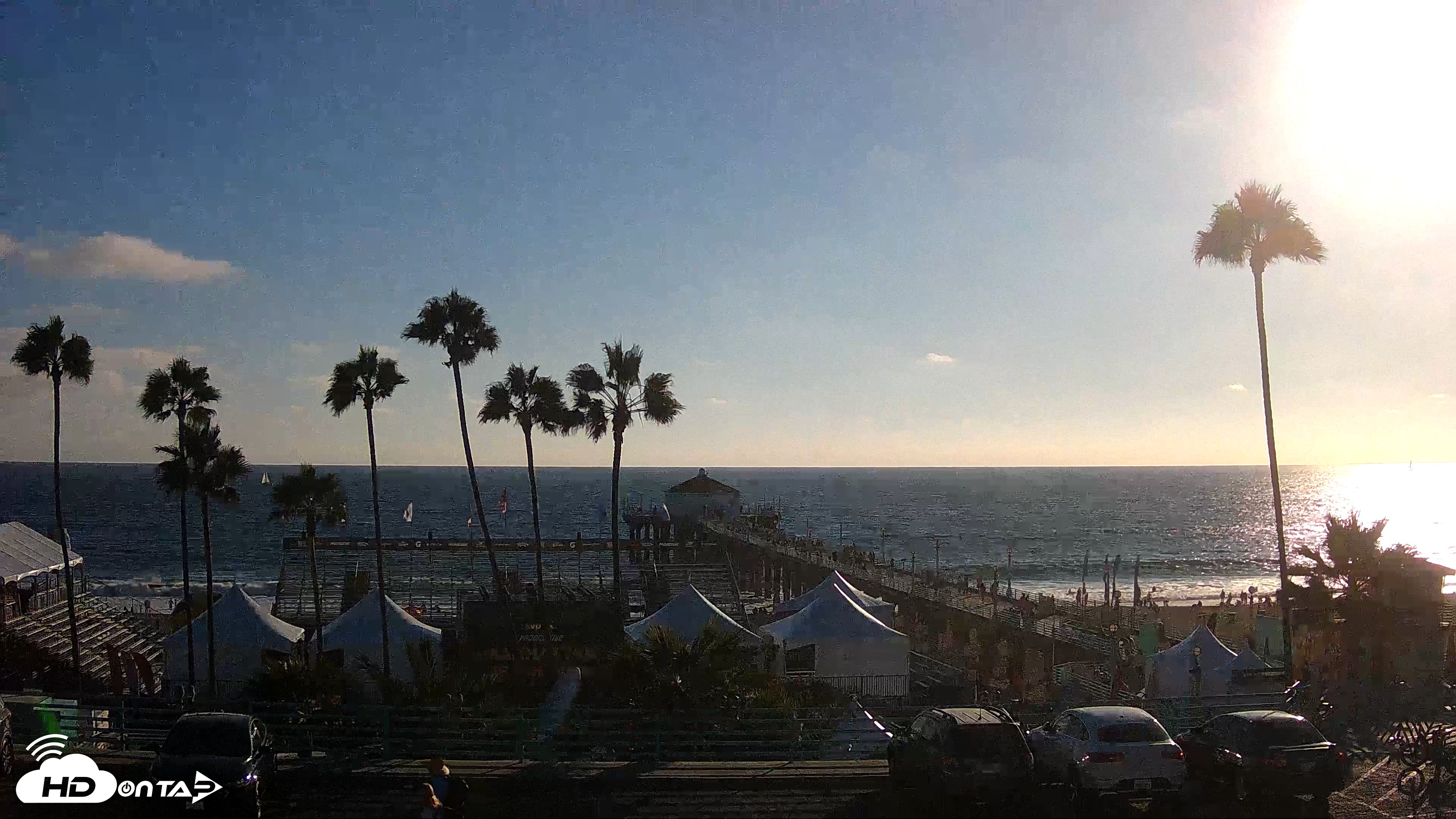 Snapshot of Manhattan Beach Pier Ultra HD Live Webcam taken Aug 15, 2026, 6:33pm PDT