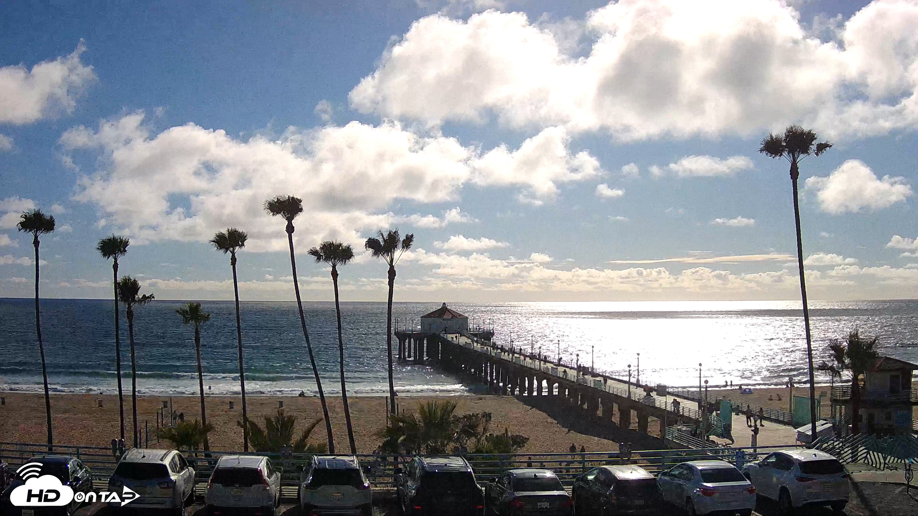 Snapshot of Manhattan Beach Pier Ultra HD Live Webcam taken Apr 21, 2026, 5:08pm PDT