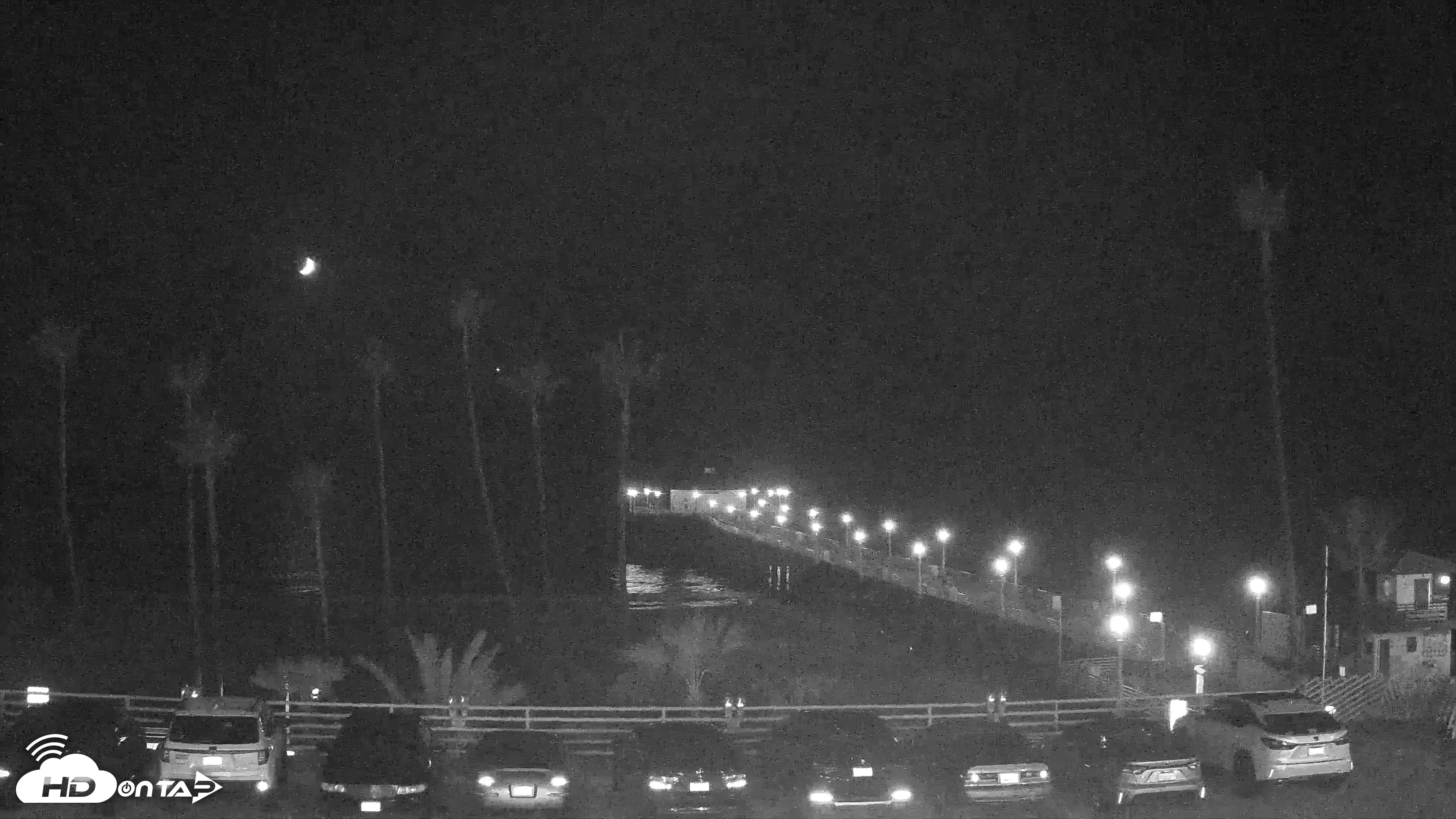 Snapshot of Manhattan Beach Pier Ultra HD Live Webcam taken Sep 14, 2026, 8:10pm PDT