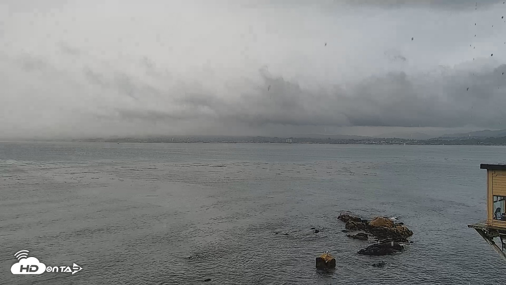 Snapshot of Monterey Cannery Row Live Webcam taken Oct 22, 2026, 3:08pm PDT