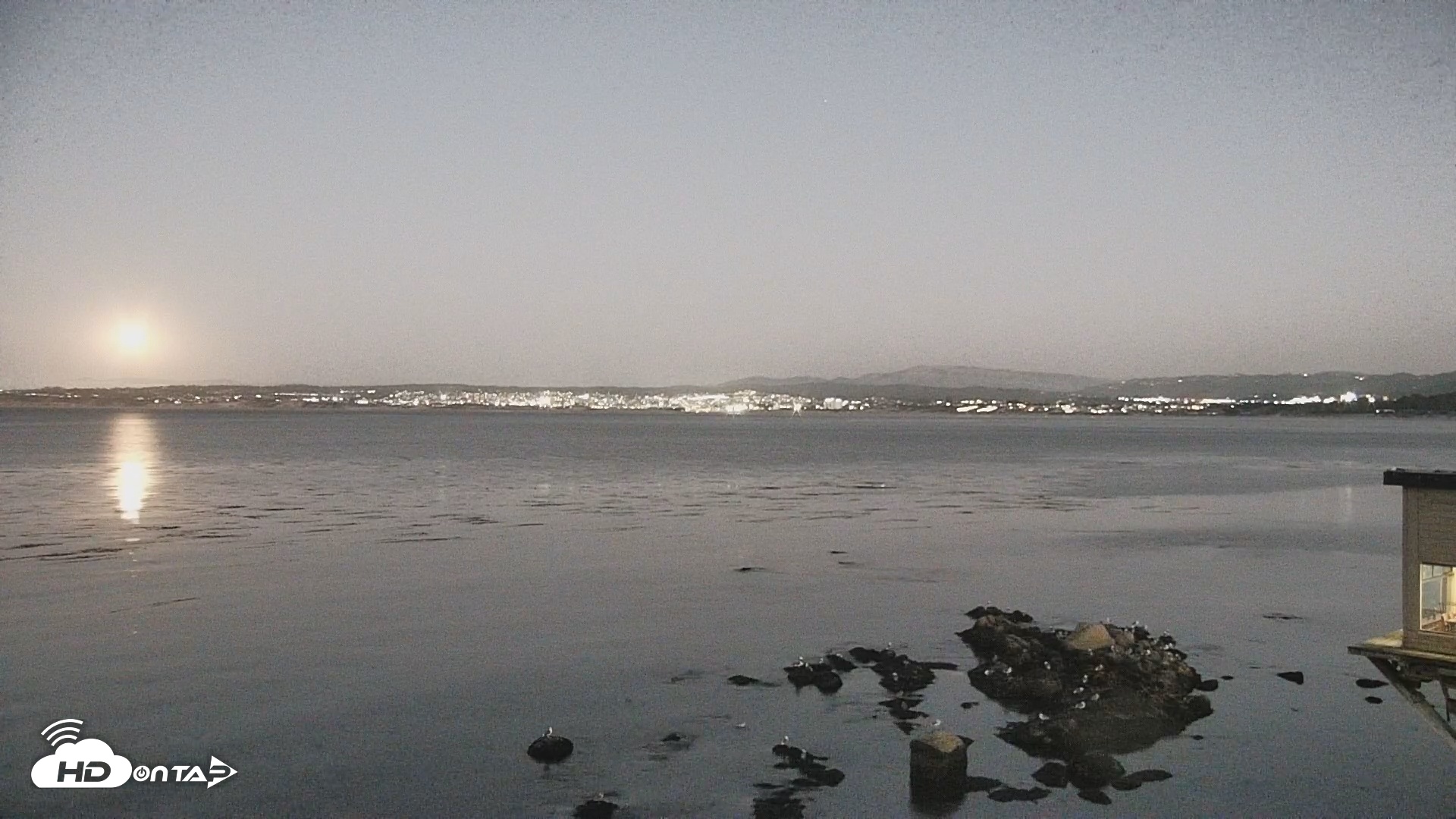 Snapshot of Cannery Row Live taken Oct 7, 2025, 7:15pm PDT