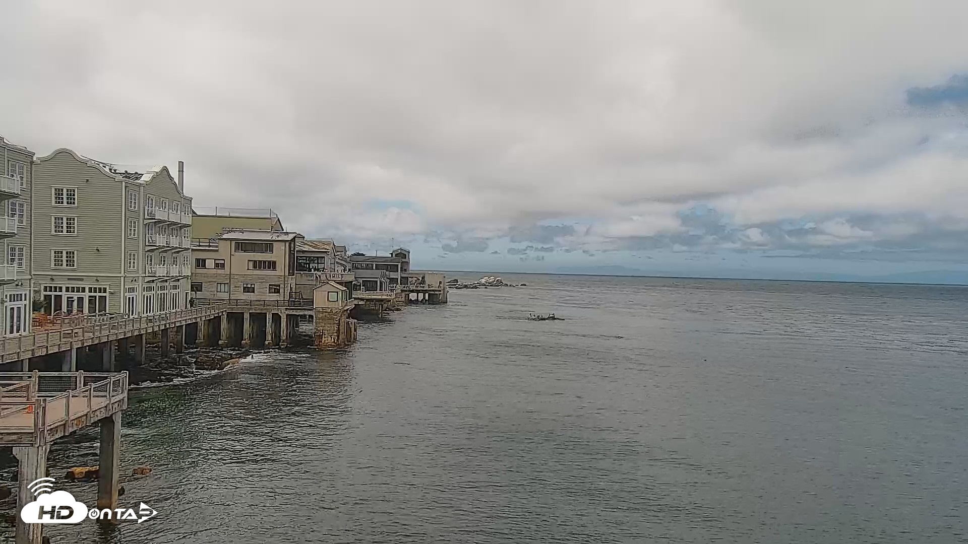 Snapshot of Monterey Cannery Row Live Webcam taken Jul 7, 2026, 2:26pm PDT