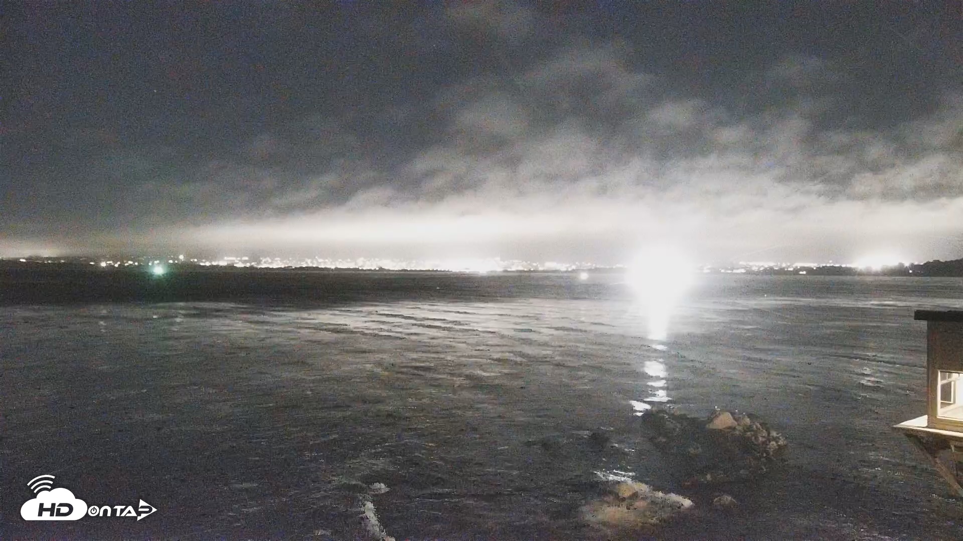 Snapshot of Monterey Cannery Row Live Webcam taken Jul 23, 2026, 11:25pm PDT