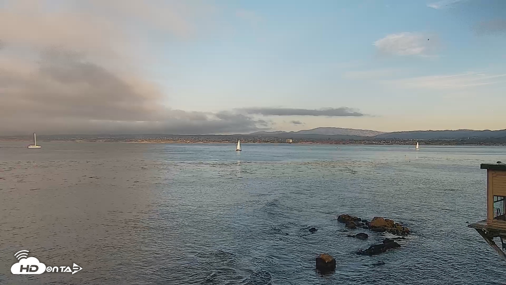 Snapshot of Monterey Cannery Row Live Webcam taken Oct 1, 2026, 6:01pm PDT