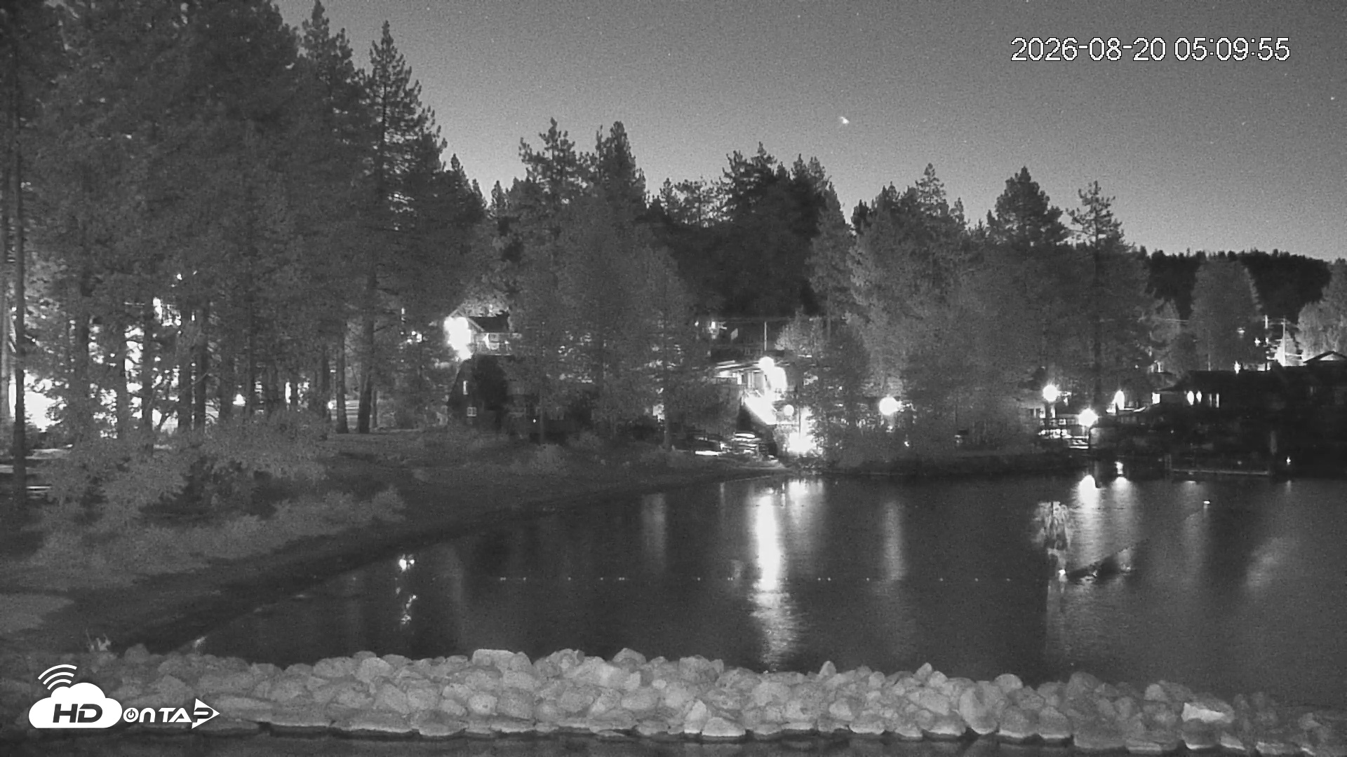 Snapshot of Tahoe Vista Lake Tahoe Live Webcam taken Aug 20, 2026, 5:11am PDT