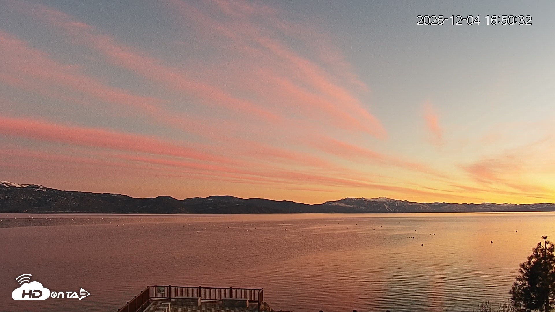 Snapshot of Tahoe Vista Lake Tahoe Live Webcam taken Dec 4, 2025, 4:51pm PST