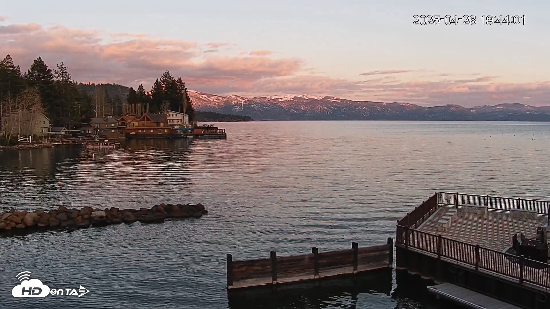 Snapshot of Tahoe Vista Lake Tahoe Live Webcam taken Apr 28, 2025, 7:45pm PDT