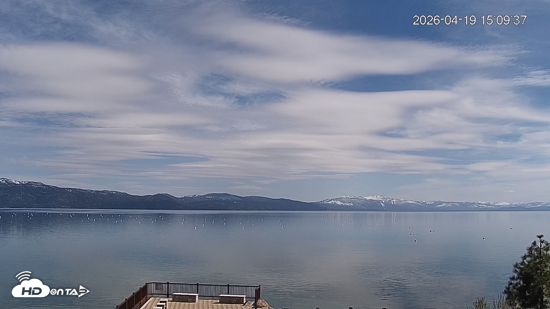 Snapshot of Tahoe Vista Lake Tahoe Live Webcam taken Apr 19, 2026, 3:11pm PDT