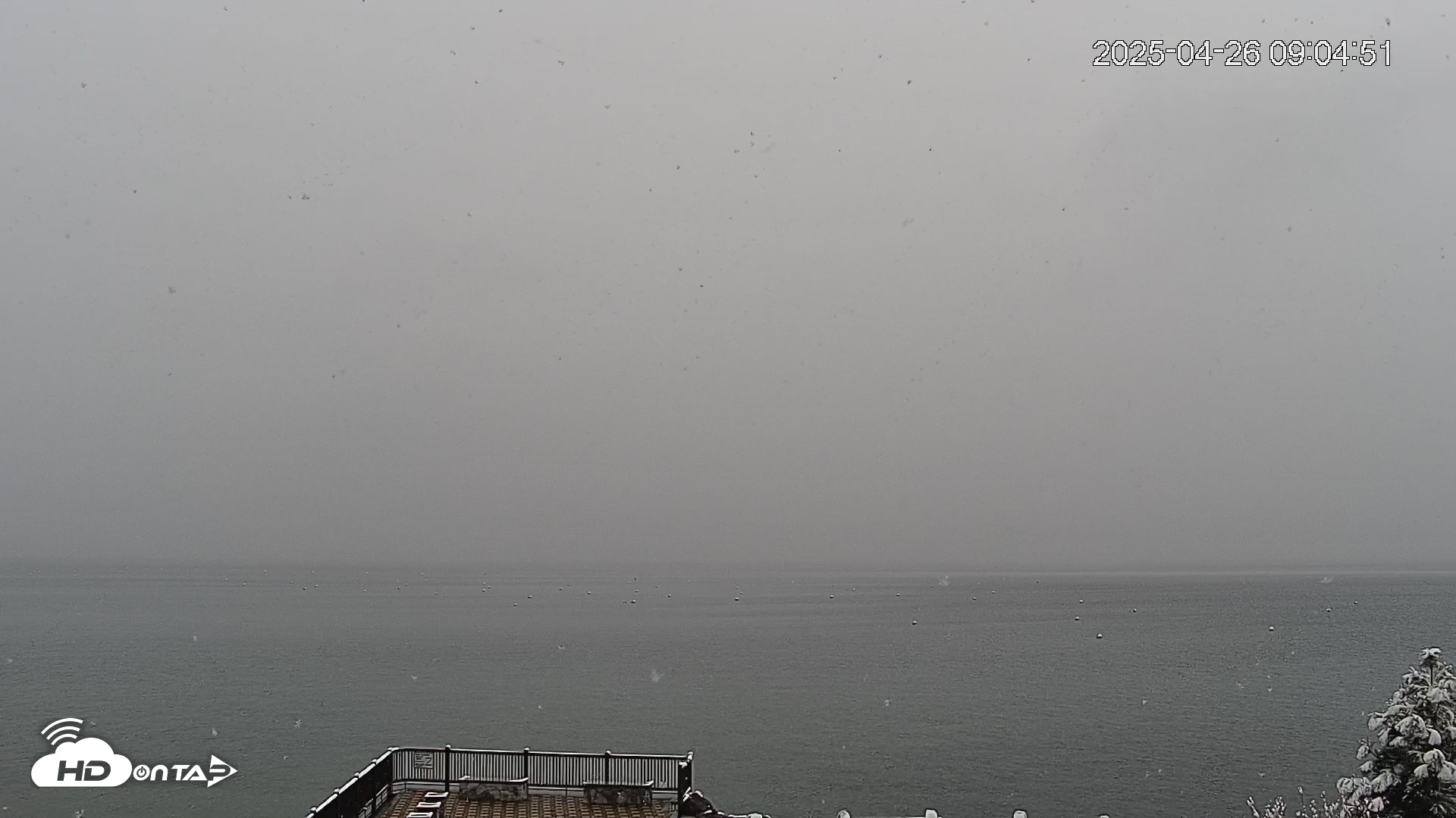 Snapshot of Tahoe Vista Lake Tahoe Live Webcam taken Apr 26, 2025, 9:06am PDT