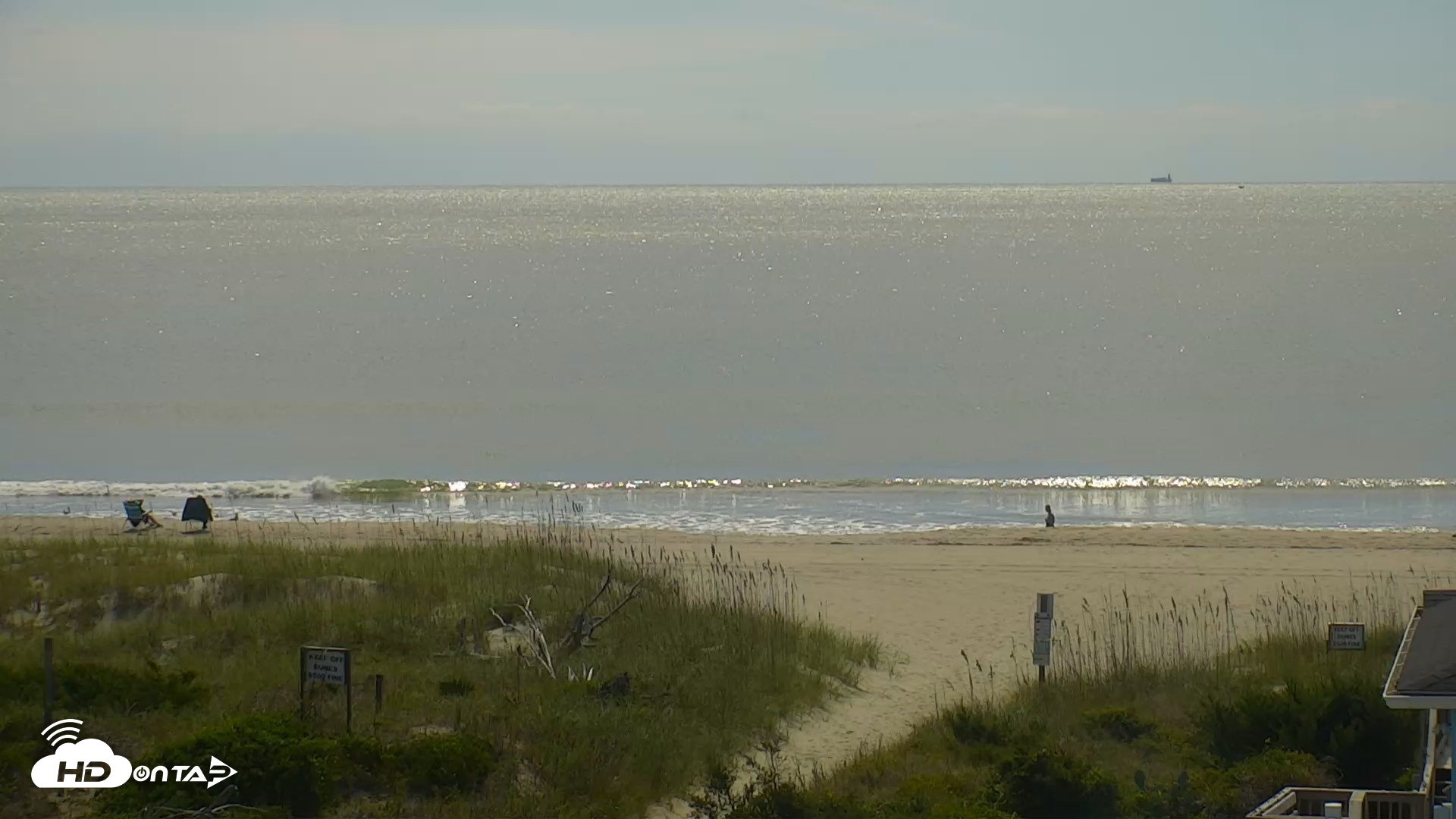 Snapshot of Holden Beach Live Webcam taken Sep 25, 2026, 12:28pm EDT