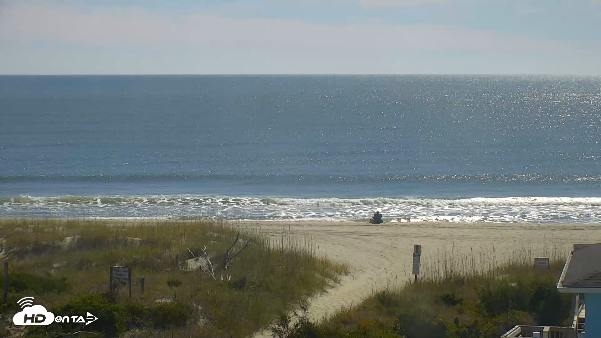 Snapshot of Holden Beach Live Webcam taken Oct 27, 2026, 1:00pm EDT