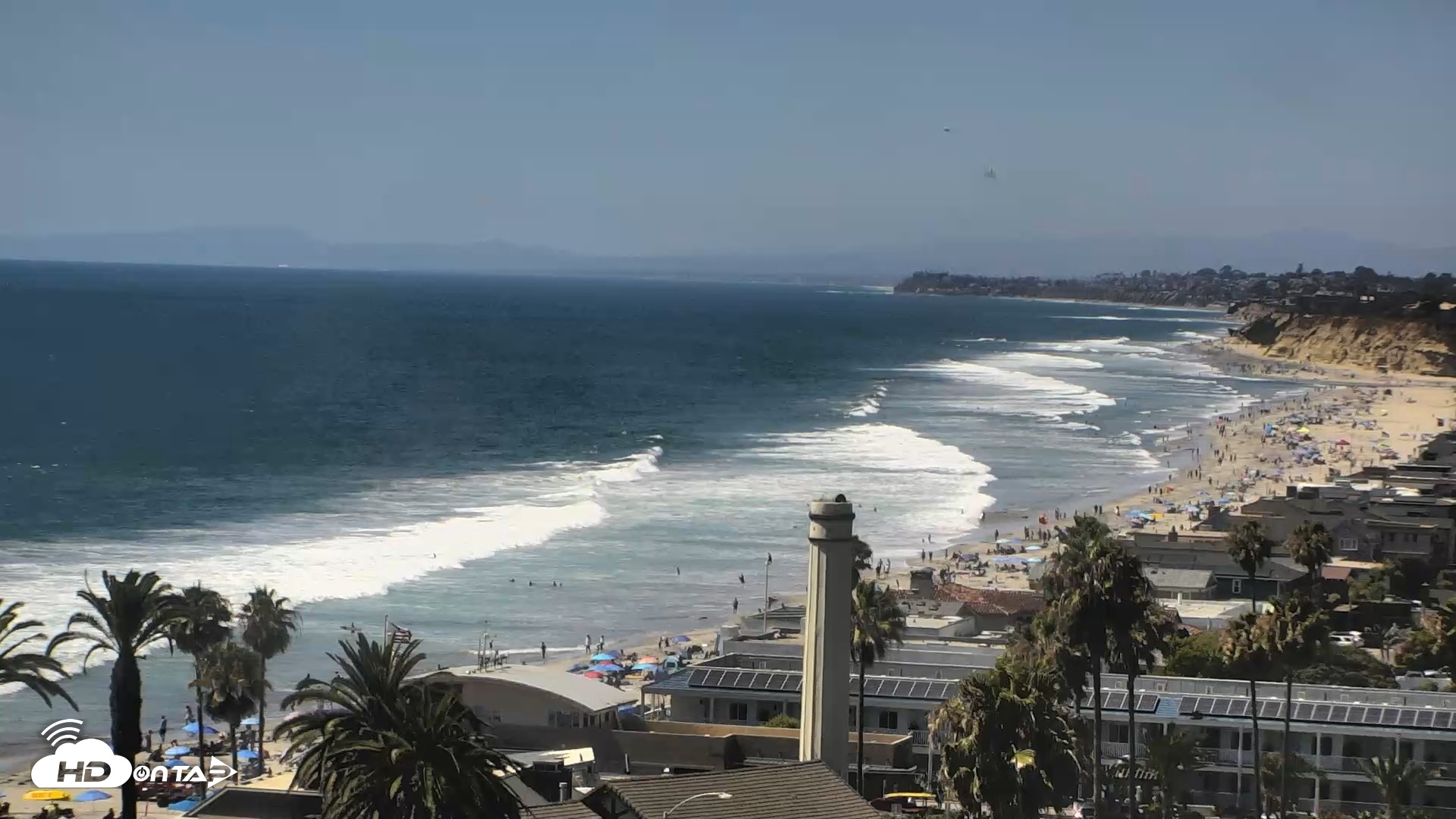 Snapshot of Del Mar Beach Overlook Roaming Live Webcam taken Jun 21, 2026, 3:08pm PDT