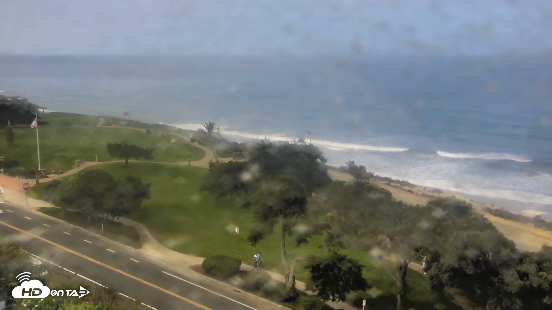 Snapshot of Del Mar Beach Overlook Roaming Live Webcam taken Sep 2, 2026, 8:57am PDT