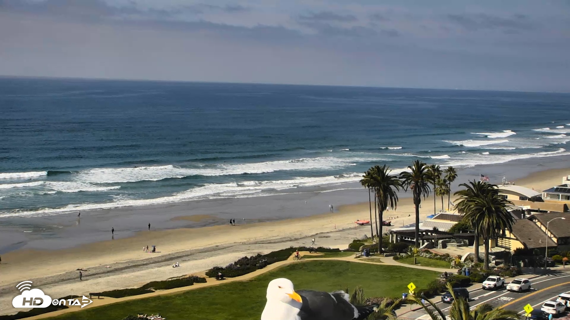 Snapshot of Del Mar Beach Overlook Roaming Live Webcam taken Mar 4, 2026, 1:27pm PST