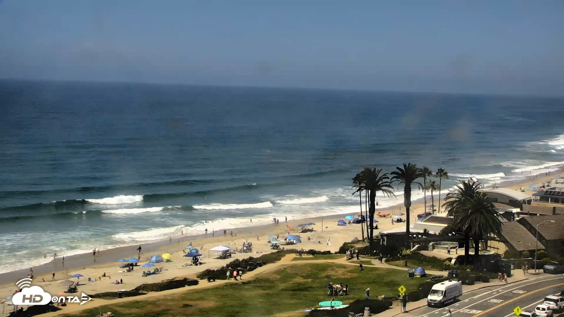 Snapshot of Del Mar Beach Overlook Roaming Live Webcam taken Aug 17, 2026, 1:17pm PDT