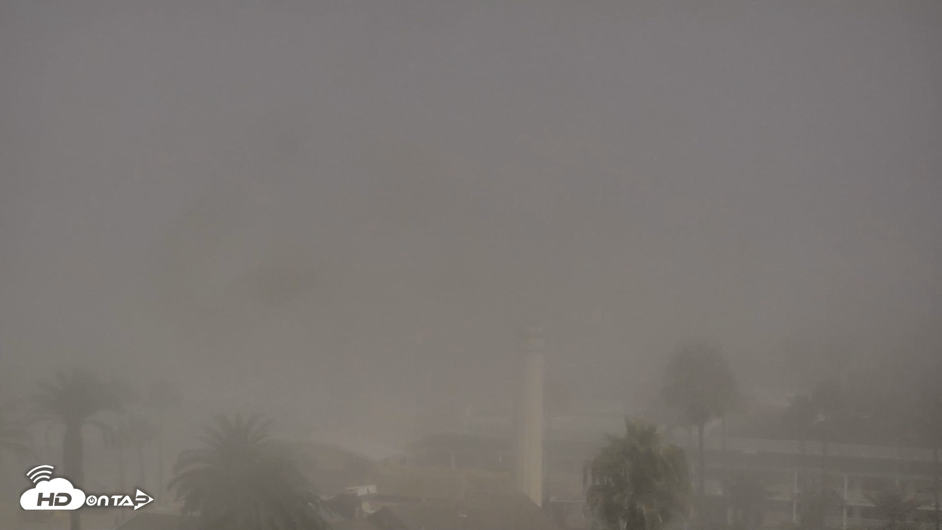 Snapshot of Del Mar Beach Overlook Roaming Live Webcam taken Aug 24, 2026, 10:17am PDT