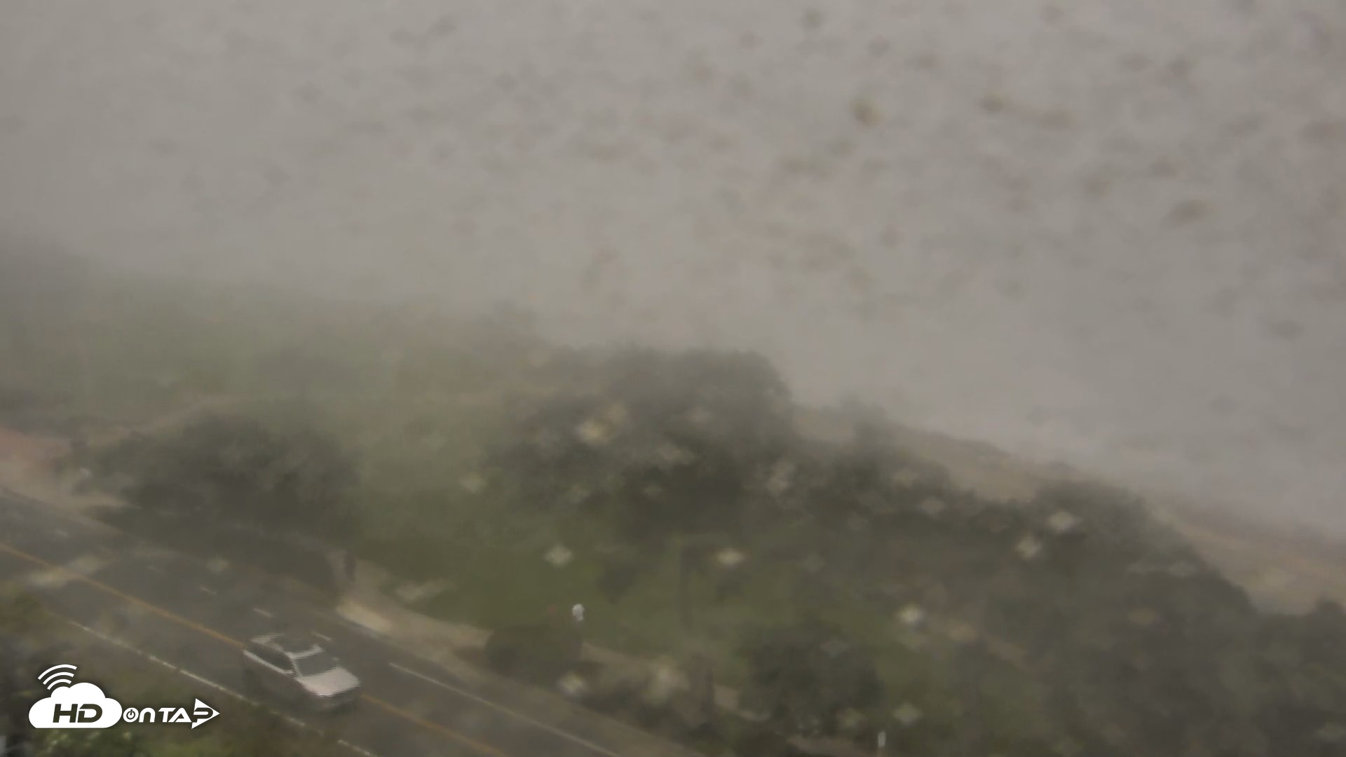 Snapshot of Del Mar Beach Overlook Roaming Live Webcam taken Aug 28, 2026, 9:53am PDT