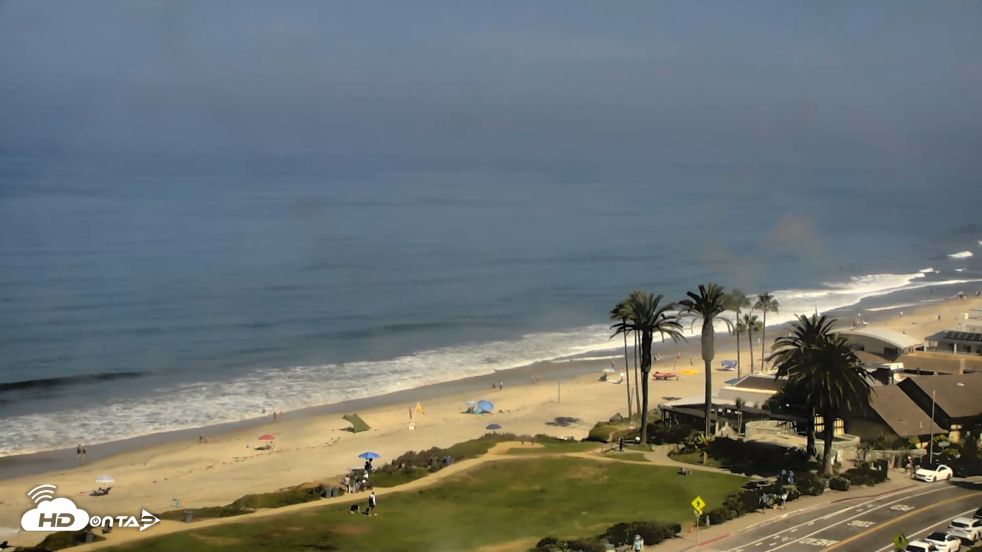 Snapshot of Del Mar Beach Overlook Roaming Live Webcam taken Aug 25, 2026, 10:22am PDT