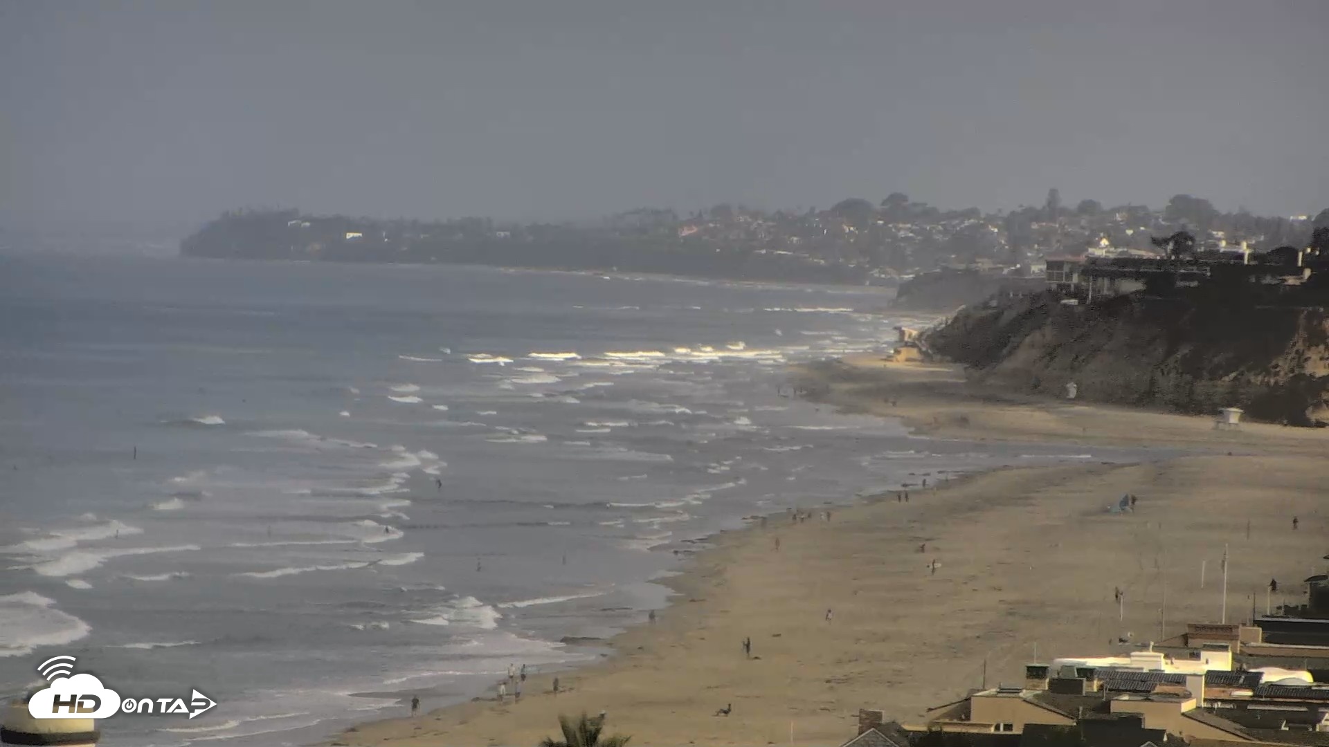 Snapshot of Del Mar Beach Overlook Roaming Live Webcam taken Sep 2, 2026, 8:55am PDT