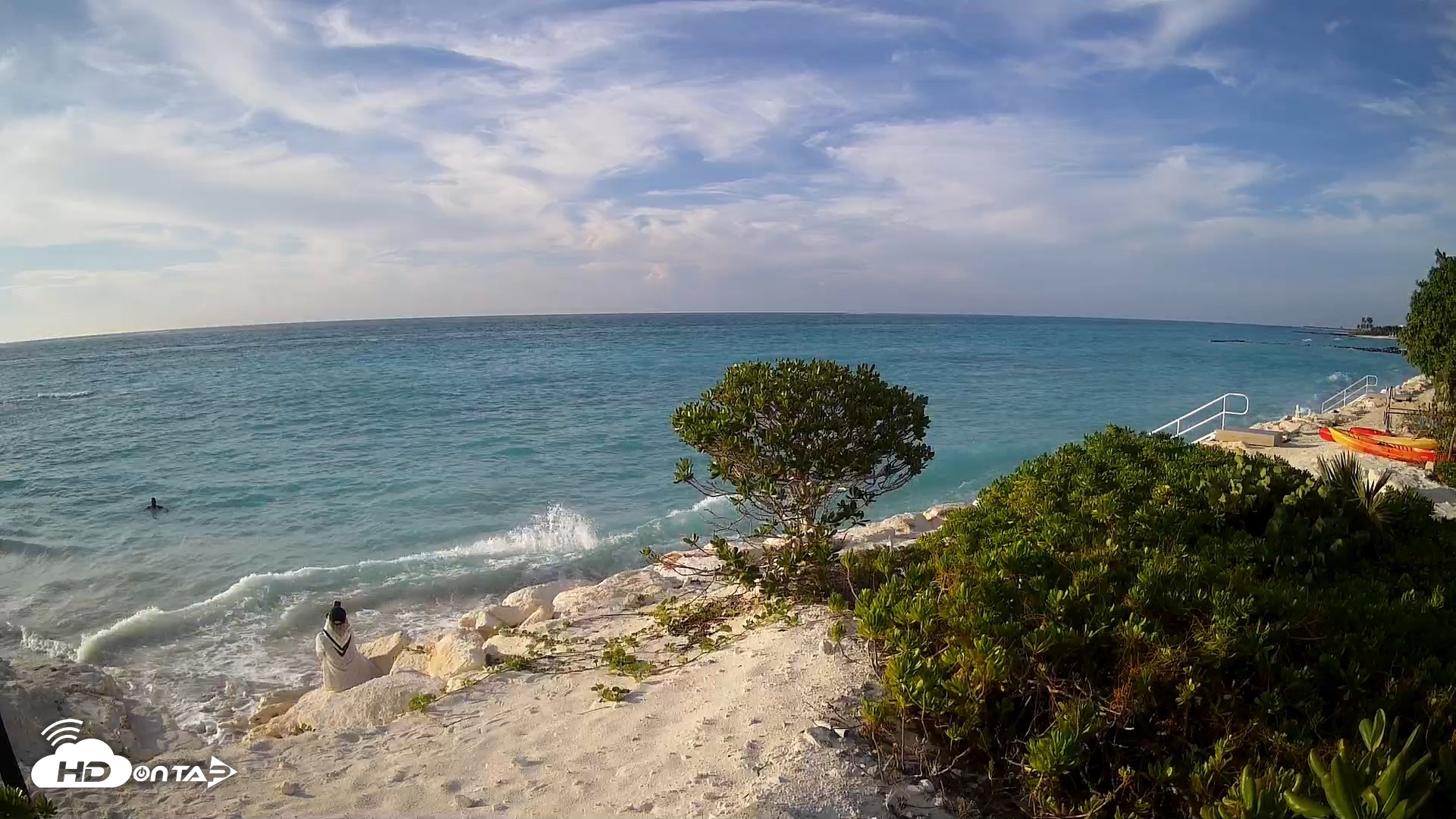 Snapshot of Turks & Caicos Grace Bay Live Webcam taken Sep 25, 2026, 5:42pm EDT