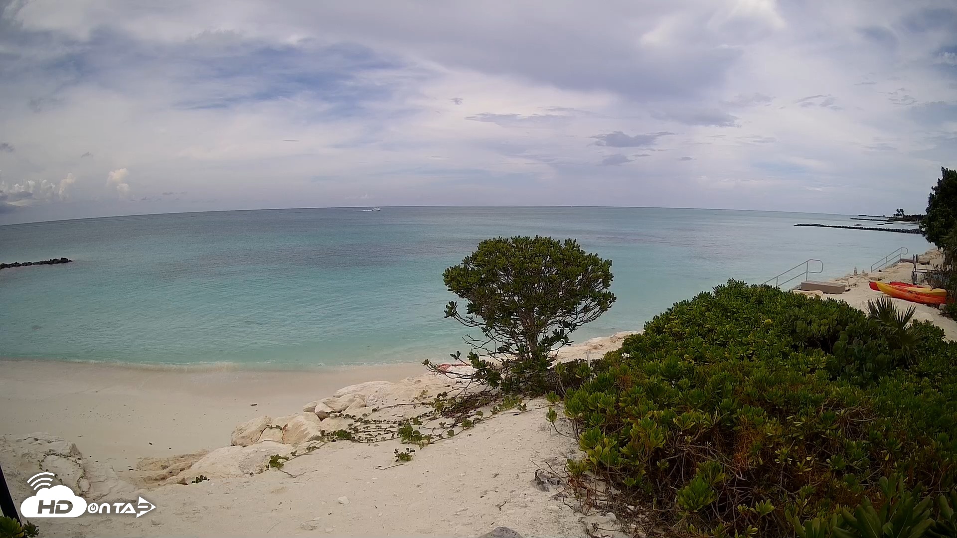 Snapshot of Turks & Caicos Grace Bay Live Webcam taken Sep 23, 2026, 1:02pm EDT