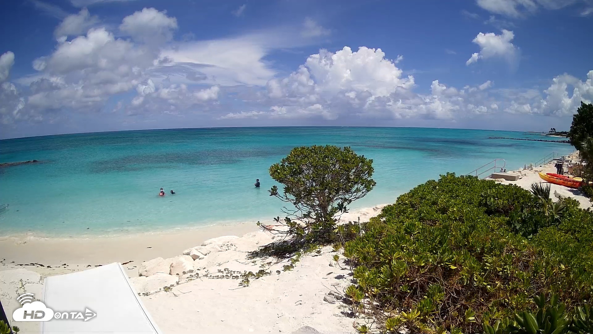 Snapshot of Turks & Caicos Grace Bay Live Webcam taken Aug 6, 2026, 11:40am EDT