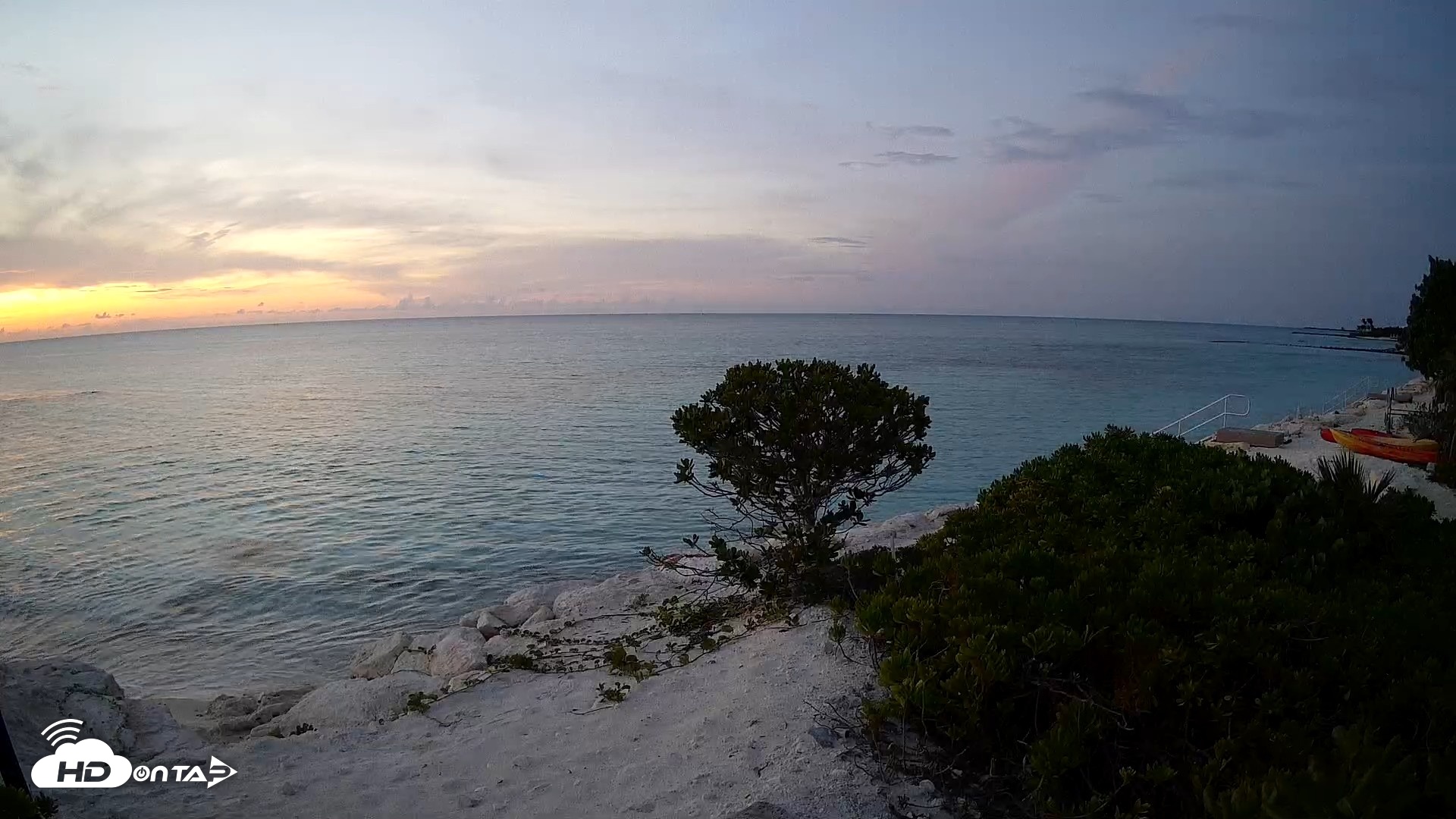 Snapshot of Turks & Caicos Grace Bay Live Webcam taken Sep 23, 2026, 7:00pm EDT