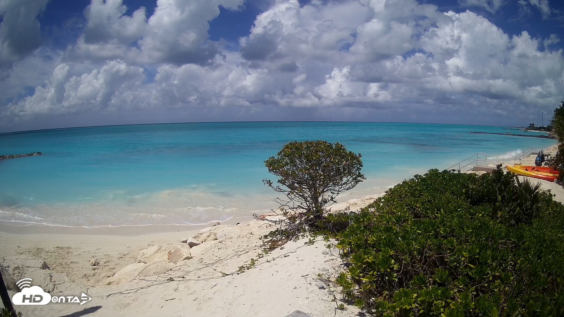 Snapshot of Turks & Caicos Grace Bay Live Webcam taken Mar 29, 2026, 1:36pm EDT
