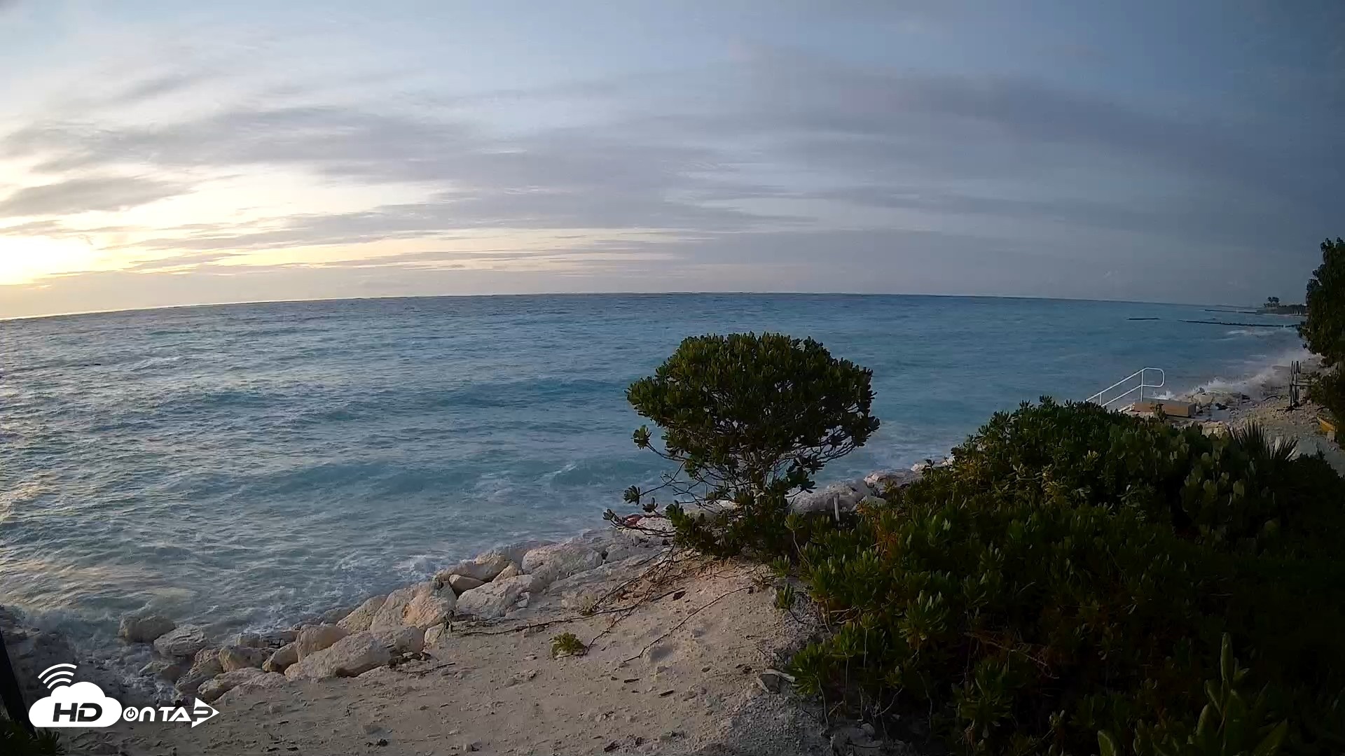 Snapshot of Turks & Caicos Grace Bay Live Webcam taken Oct 22, 2026, 6:37pm EDT
