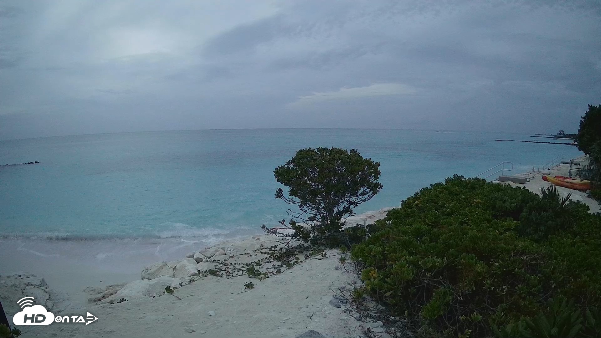 Snapshot of Turks & Caicos Grace Bay Live Webcam taken Sep 19, 2026, 7:05pm EDT