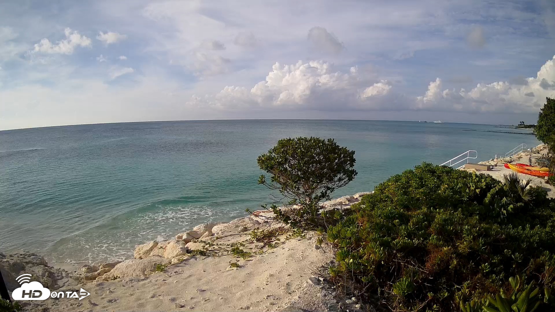 Snapshot of Turks & Caicos Grace Bay Live Webcam taken Sep 22, 2026, 5:15pm EDT