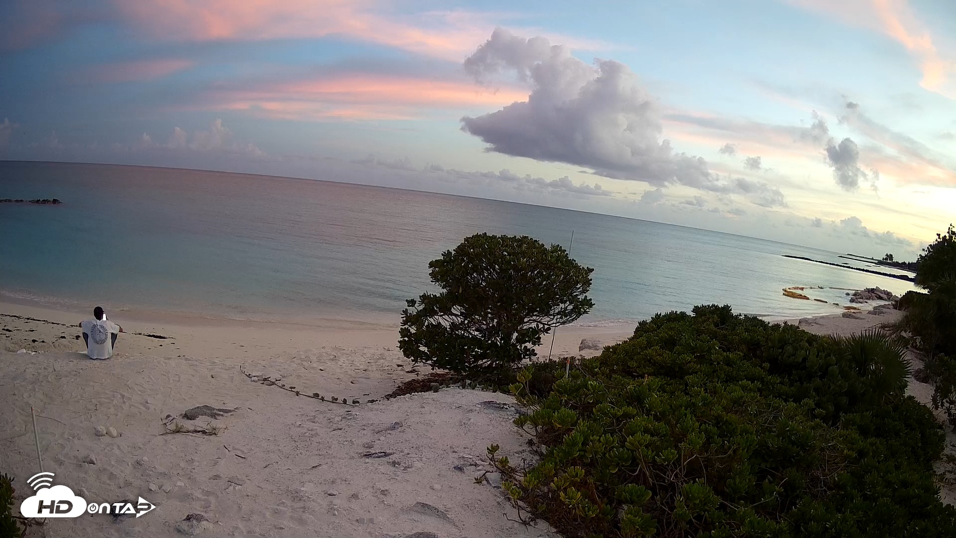Snapshot of Turks & Caicos Grace Bay Live Webcam taken Jul 20, 2025, 6:06am EDT