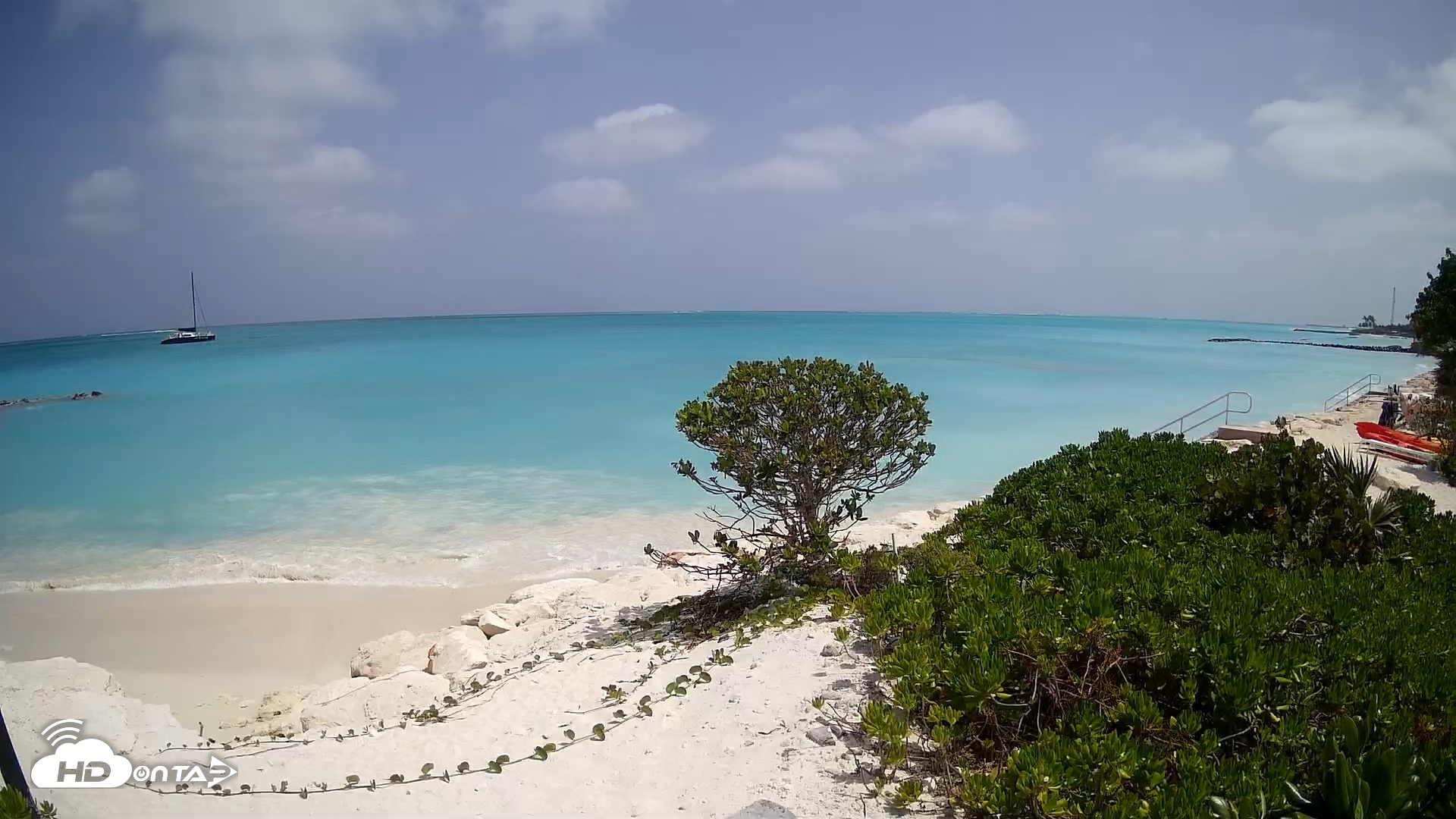 Snapshot of Turks & Caicos Grace Bay Live Webcam taken Jun 2, 2026, 10:58am EDT