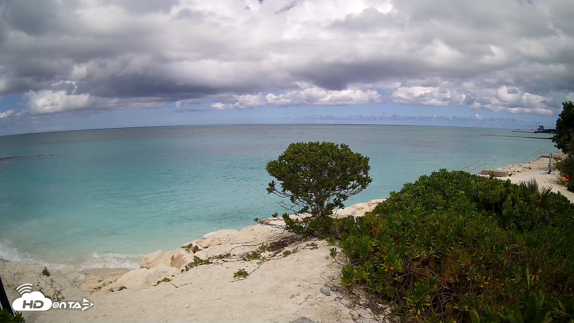 Snapshot of Turks & Caicos Grace Bay Live Webcam taken Oct 16, 2026, 11:45am EDT