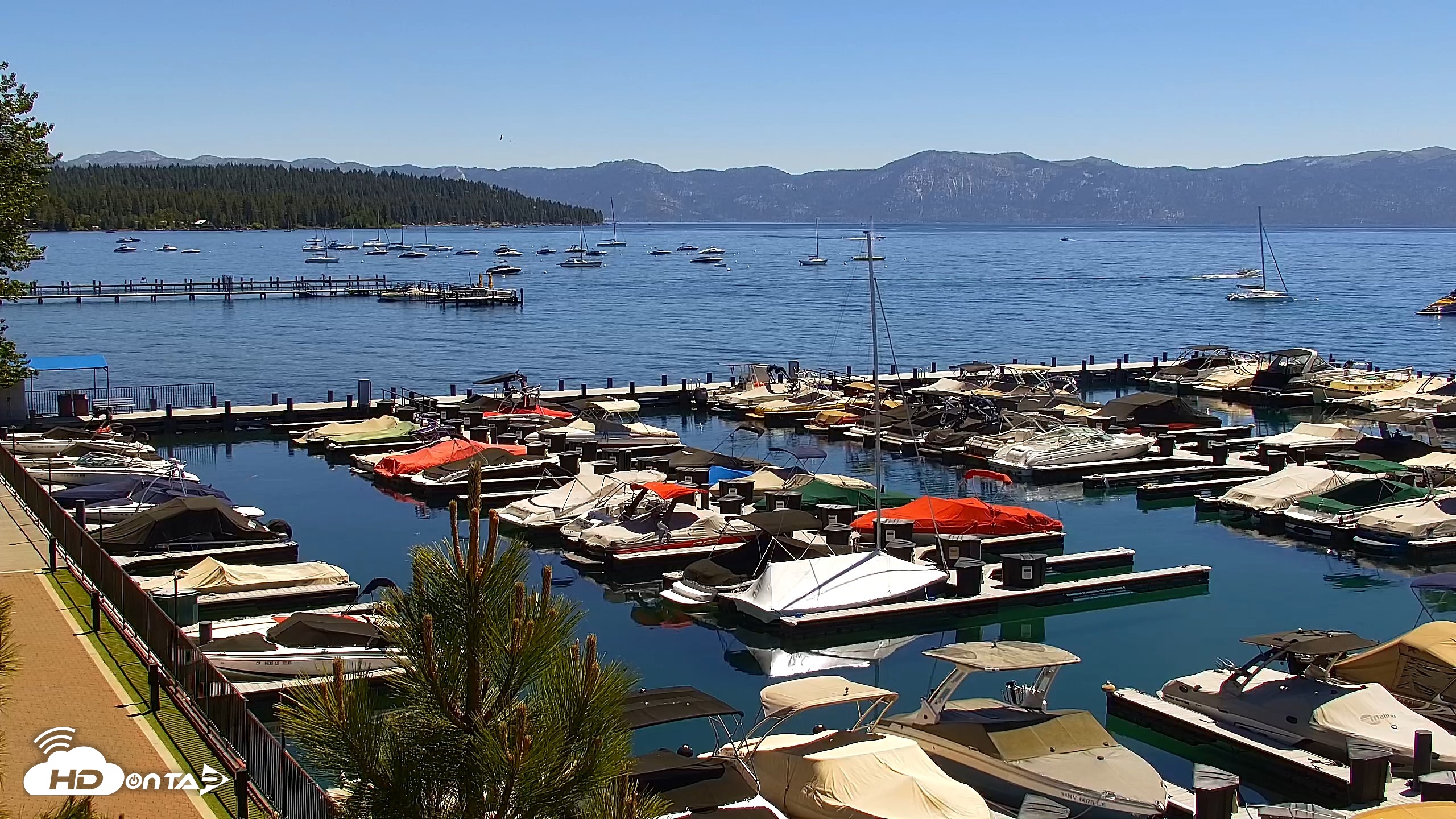 Snapshot of Tahoe City Marina - Lake Tahoe Live Webcam taken Jun 11, 2026, 11:21am PDT