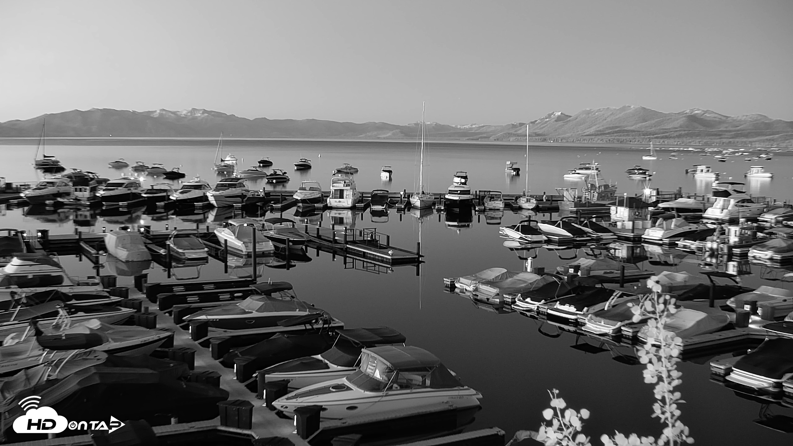 Snapshot of Tahoe City Marina - Lake Tahoe Live Webcam taken Jun 13, 2026, 5:02am PDT