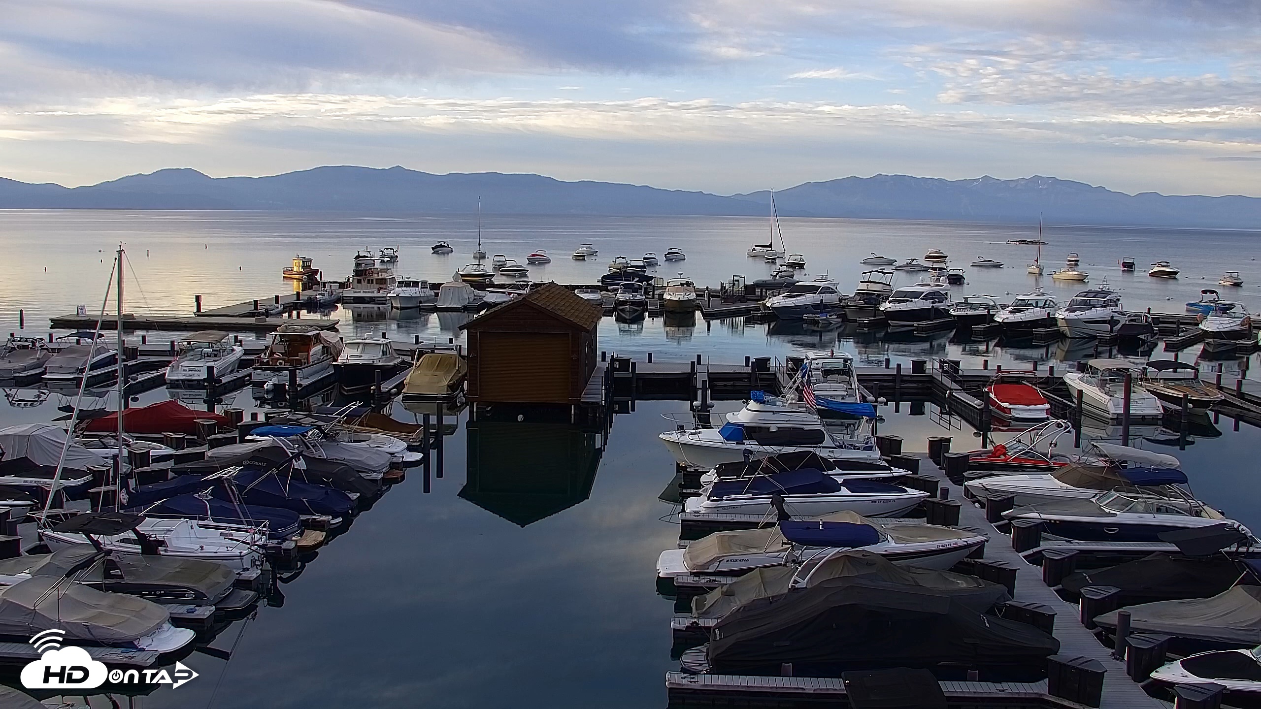 Snapshot of Tahoe City Marina - Lake Tahoe Live Webcam taken Jul 5, 2026, 6:21am PDT