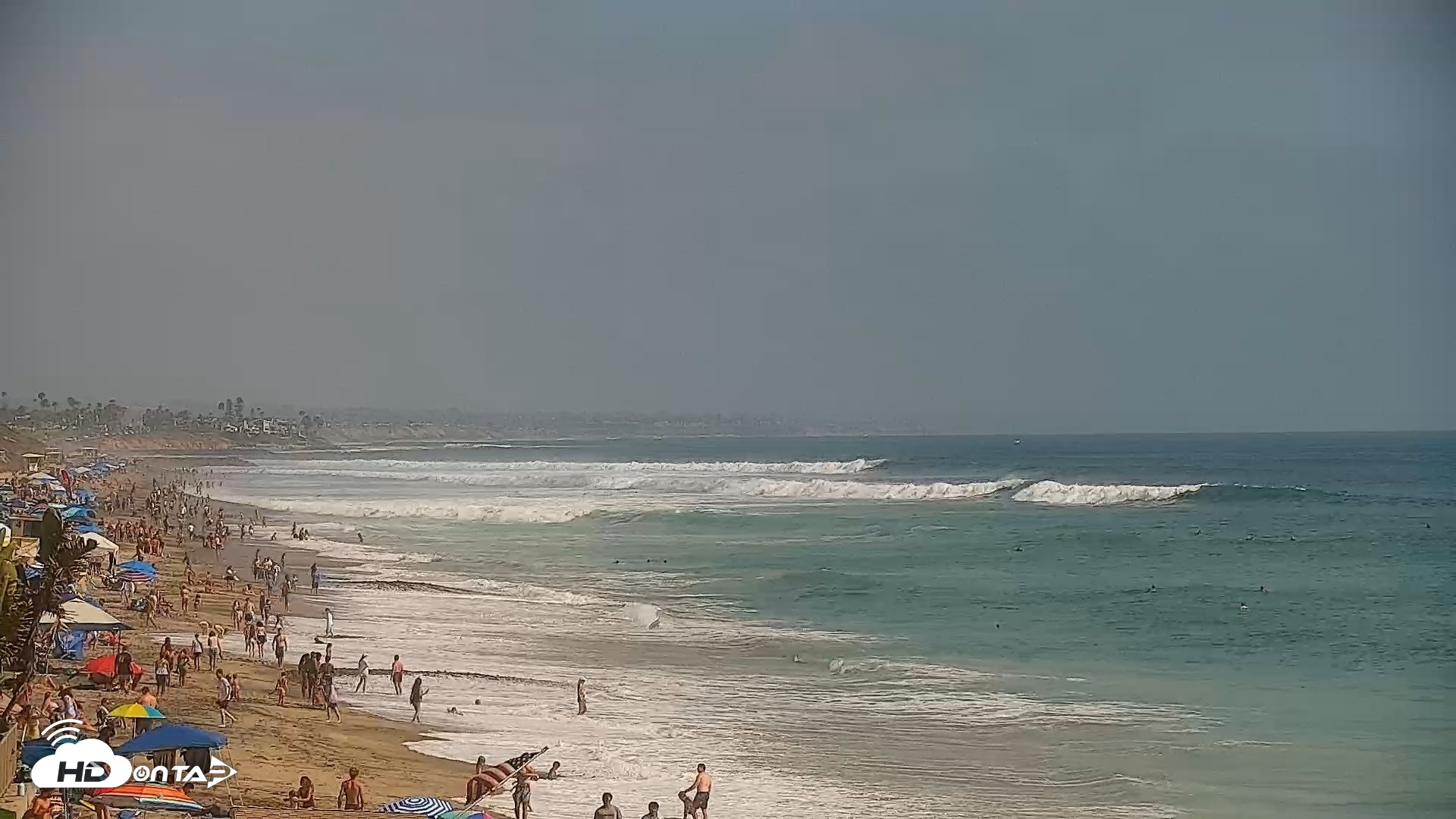 Snapshot of Carlsbad Beach Surf Live Webcam taken Jul 26, 2026, 4:20pm PDT