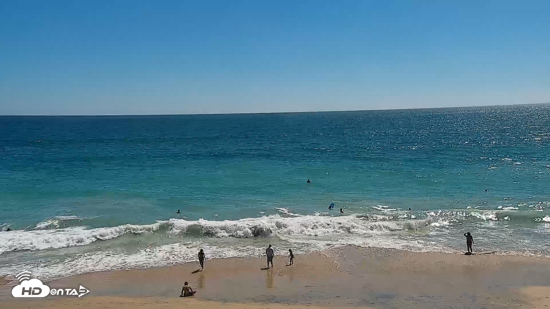 Snapshot of Carlsbad Beach Surf Live Webcam taken Jul 5, 2026, 3:34pm PDT