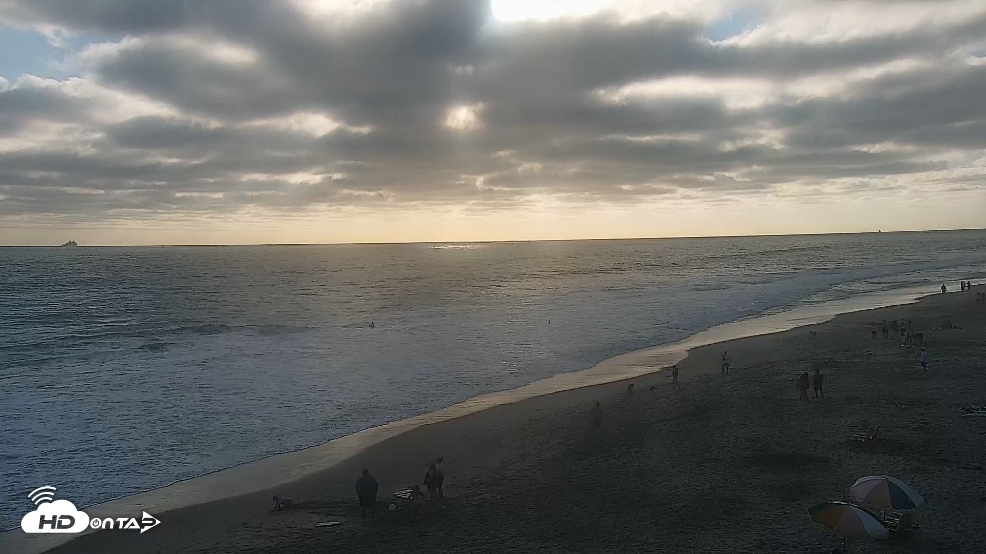 Snapshot of Carlsbad Beach Surf Live Webcam taken Jun 19, 2026, 6:54pm PDT