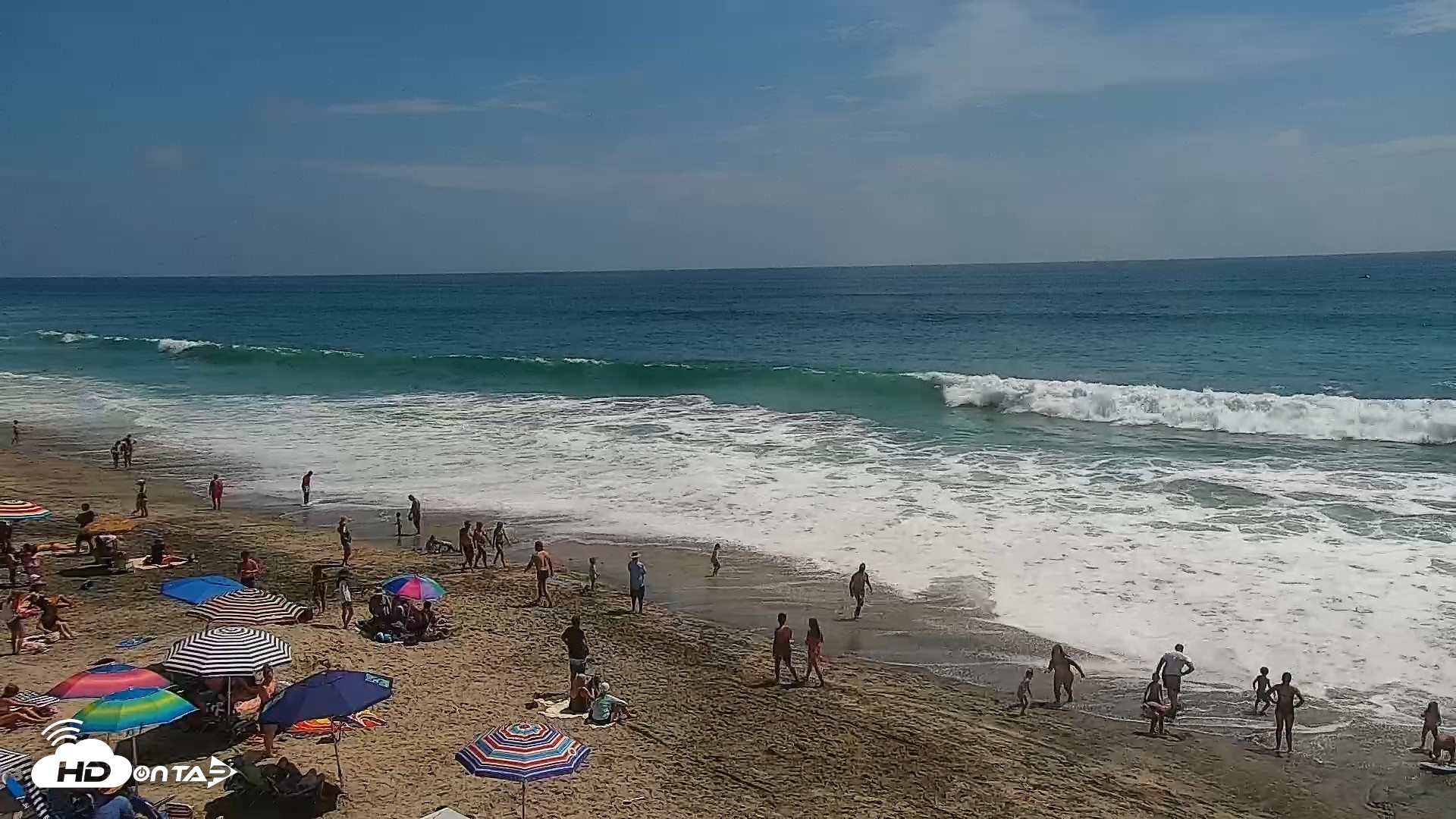 Snapshot of Carlsbad Beach Surf Live Webcam taken Jul 26, 2026, 2:57pm PDT