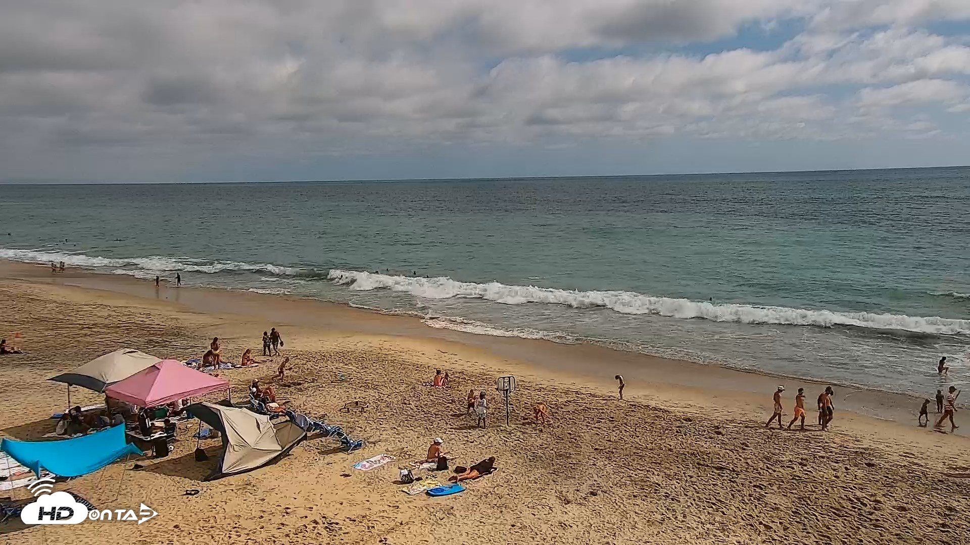 Snapshot of Carlsbad Beach Surf Live Webcam taken Jul 1, 2026, 4:11pm PDT