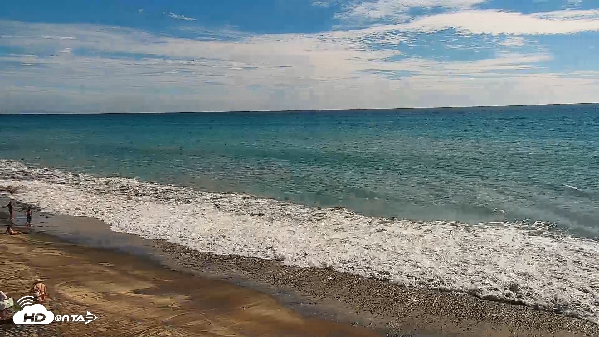 Snapshot of Carlsbad Beach Surf Live Webcam taken Sep 5, 2026, 3:59pm PDT