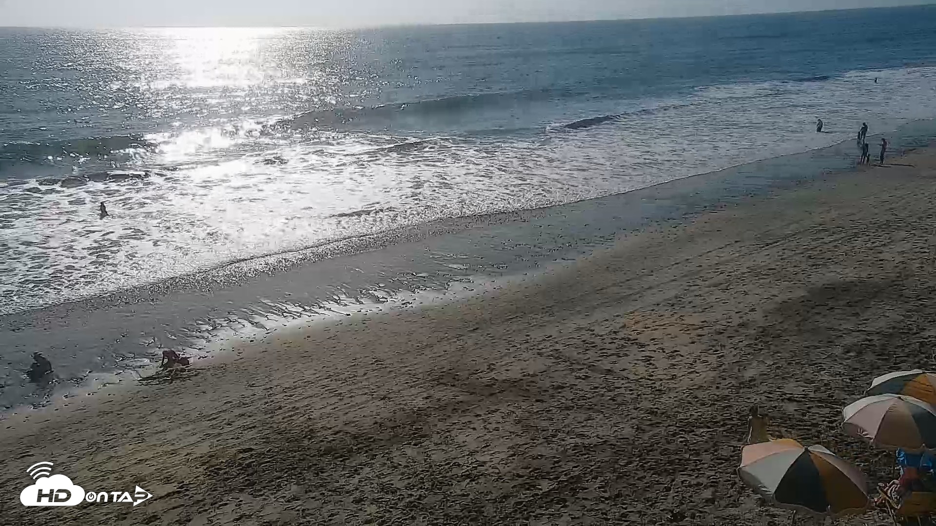 Snapshot of Carlsbad Beach Surf Live Webcam taken Sep 11, 2026, 4:43pm PDT