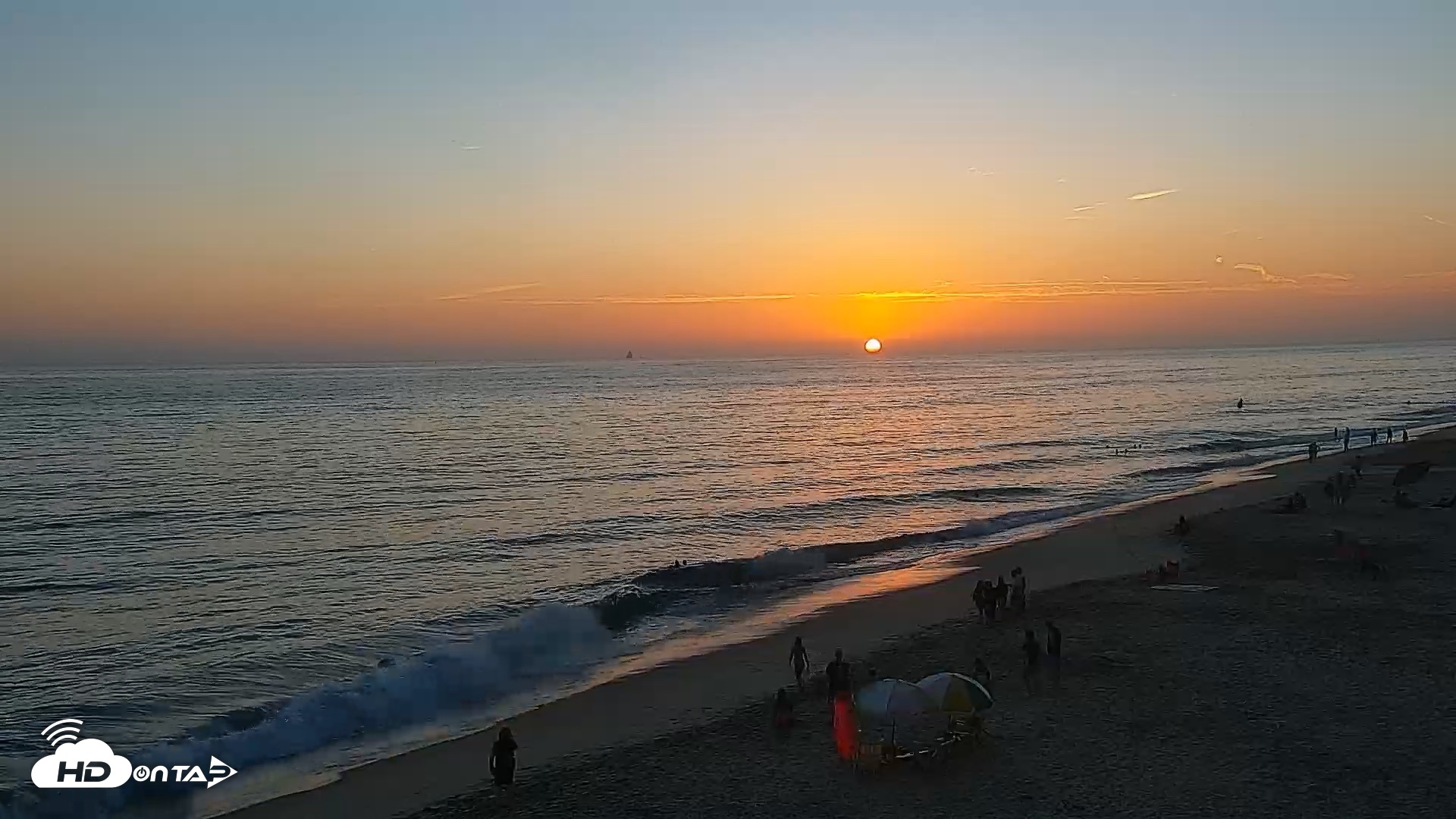 Snapshot of Carlsbad Beach Surf Live Webcam taken Jul 15, 2026, 7:57pm PDT