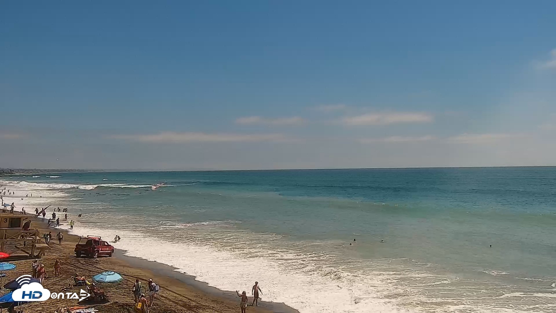 Snapshot of Carlsbad Beach Surf Live Webcam taken Aug 16, 2026, 2:33pm PDT
