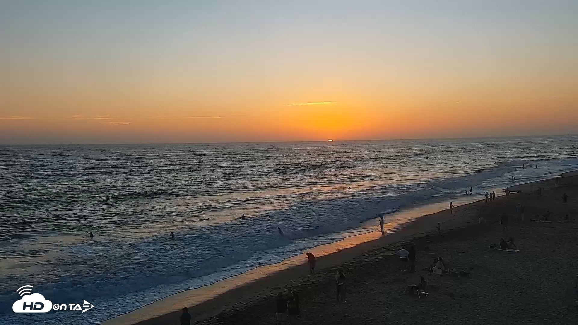 Snapshot of Carlsbad Beach Surf Live Webcam taken Jul 23, 2026, 7:56pm PDT
