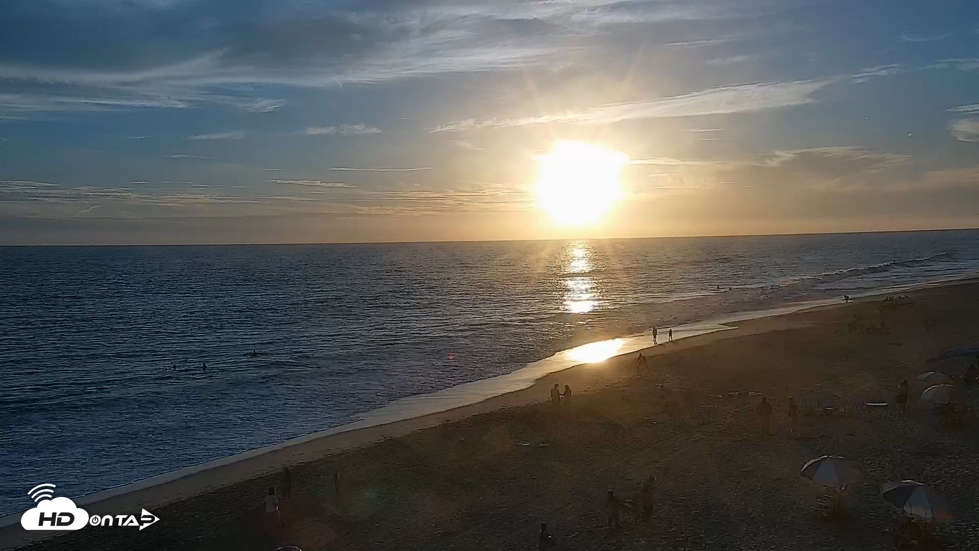 Snapshot of Carlsbad Beach Surf Live Webcam taken Jul 4, 2026, 7:44pm PDT