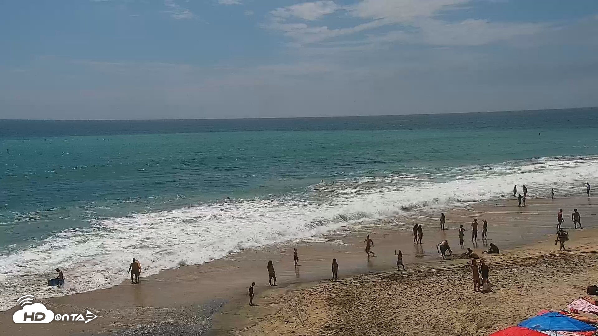 Snapshot of Carlsbad Beach Surf Live Webcam taken Jul 26, 2026, 2:17pm PDT